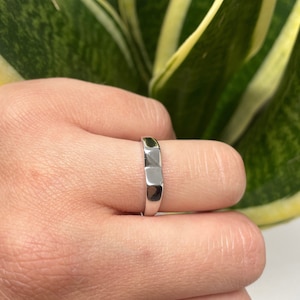 925 Sterling Silver Ring, Chevron Ring, V Band, Modern Ring, Minimalist Ring, Thumb Ring, Adjustable Open Ring, Simple Ring, Stacking Ring