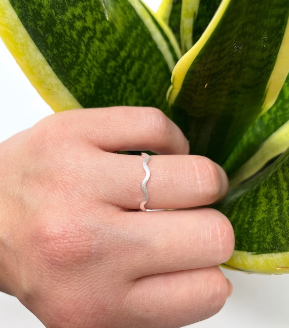 925 Sterling Silver Ring, Minimalist Ring, Wavy Ring, Adjustable