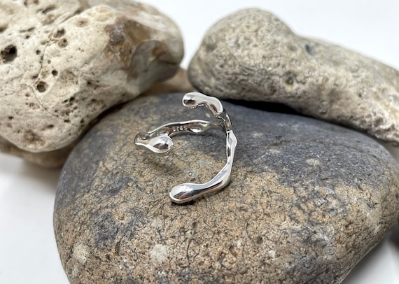 Stainless Steel Ring, Claw Ring, Statement Ring, Wrap Ring, Unique Ring, Hug Ring, Gothic Ring, Boho Rings for Women & Men (Silver or Gold)