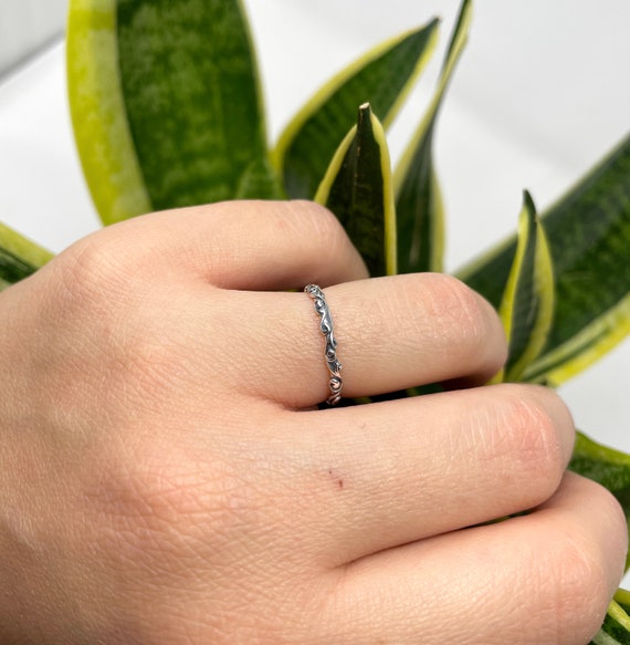 thumbnail interactive-video image 1 of Empress Genuine 925 Sterling Silver Solid Ring – Handmade, Nickel-Free, Statement Style 1 of 2