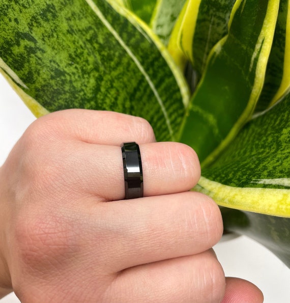 Terra | Anello In Tungsteno Con Bordo Smussato Nero Da 8 Mm - Foto 7