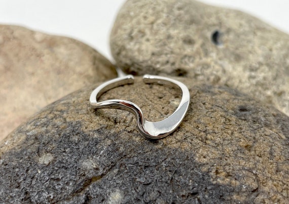 925 Sterling Silver Ring, Wave Ring, Simple Wavy Ring, Minimalist 