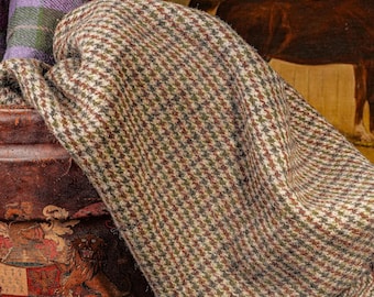 Stately Houndstooth Pattern Vintage Scottish Tweed Fabric 100% Wool Country Decor Sewing Material Prop