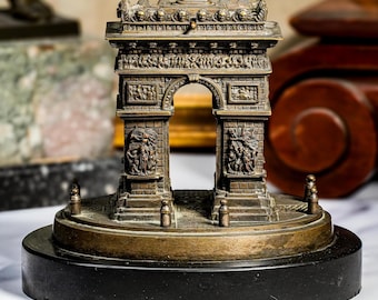 Incredible Miniature Antique Arc de Triomphe Paris France Bronze Sculpture Grand Tour Souvenir Home Decor Statue Model Art