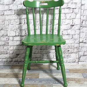 Shabby stoel, sportstoel, keukenstoel, houten stoel, donkergroen, jaren 60 Shabby Chic meubels, vintage, landhuis