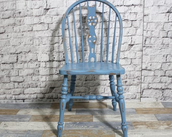 Shabby Stuhl Windsor Country Chair Sprossenstuhl Holzstuhl pastell blau 60er Jahre Shabby Chic Möbel Vintage Landhaus