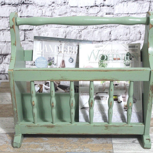Shabby Zeitungsständer aus Holz oliv grün 60er Jahre Shabby Chic Möbel Landhaus Vintage