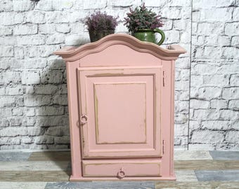 Comodino shabby chic, rosa pastello, piccolo mobiletto, mobiletto a muro in legno, mobili shabby chic anni '70, stile country vintage