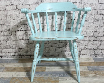 Shabby Stuhl großer gedrechselter Armlehnenstuhl Country Chair hell blau 60er Jahre Shabby Chic Möbel Vintage Landhaus Country