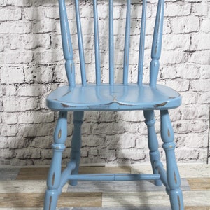 Shabby Stuhl gedrechselter Sprossenstuhl Holzstuhl pastell blau 60er Jahre Shabby Chic Möbel Vintage Landhaus Country Bild 2