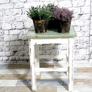 Shabby wooden flower table stool cream white 50s shabby chic furniture vintage country house