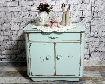 Shabby chic pastelgroen nachtkastje, oud nachtkastje, houten ladekast, shabby chic meubels uit de jaren 50, vintage landelijke stijl