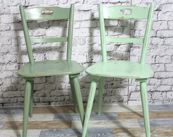 Lot de 2 chaises Shabby, chaises de cuisine, chaises en bois, vert sauge et vert olive, meubles shabby chic des années 60, maison de campagne vintage