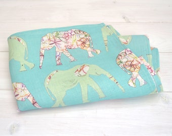 Paño de cocina de lino: diseño de elefante dibujado a mano.