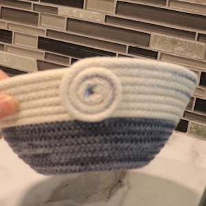 Rope Basket Handmade / Rope  basket / Gift Basket/Catch all bowl / Sewing Bowl / Mothers Day gift/ Gift for her