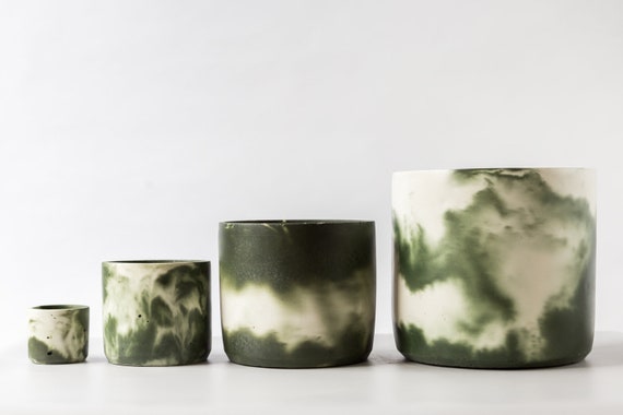 Handmade indoor plant pot | Muddy green & off-white | 4 sizes