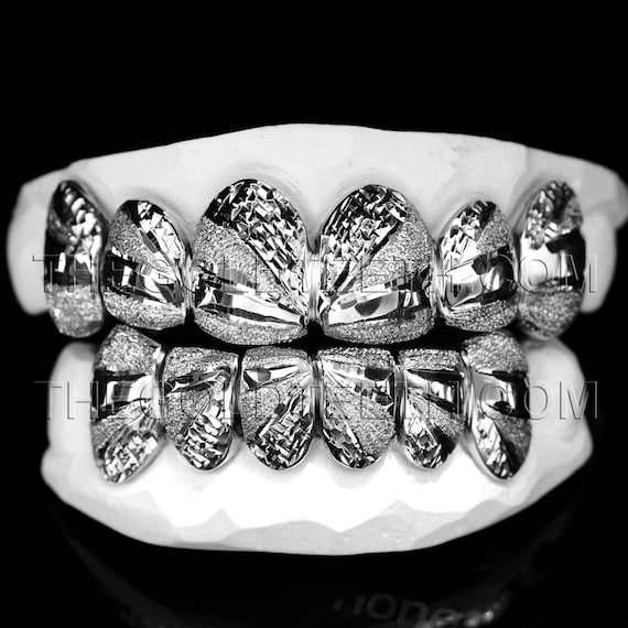 925 Sterling Silver Custom Made Personalized Vvsvvs1 Moissanite Diamond Hiphop 14K White Gold Iced Out Grillz Bling Bling Shine Icy