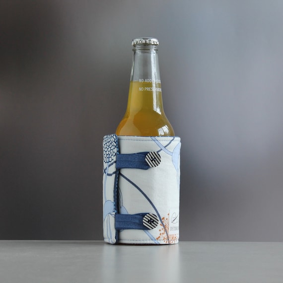 handmade drink cozy - beer cooler - adjustable bottle jacket - blue & white  - insulated can cozy - one brown paw