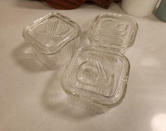 Vintage Federal Glass Refrigerator Dish Square With Lid Excellent set of 3