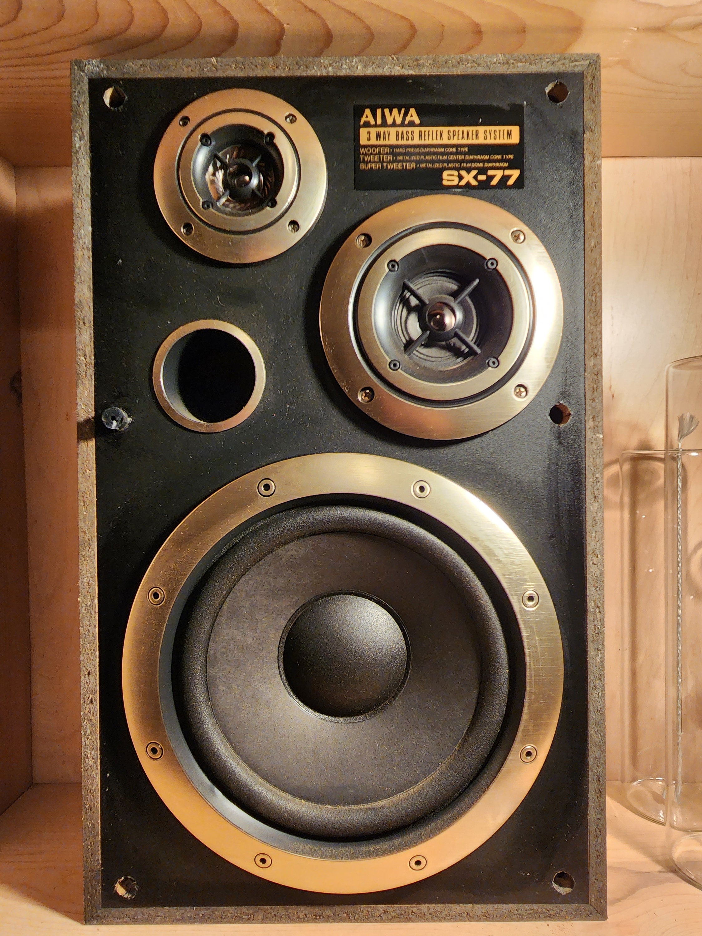 Aiwa 3 Way Speaker SX-77 Speaker 6 Ohm 60 Watt Hifi Pair Aiwa 3 Way Speaker SX-77 Speaker 6 Ohm 60 Watt Hifi Pair