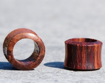 Honey Wood Flesh Tunnel / Ear Stretching Gauge / Natural Gauges / Wooden Stretched tunnel