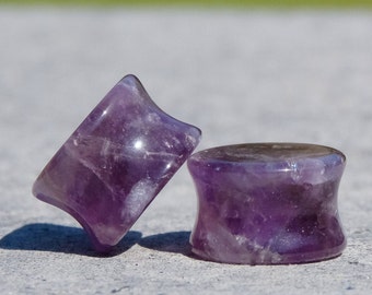 Amethyst Flesh Plug / Ear Stretching Gauge / Natural Gauges / Stone Stretched Plug