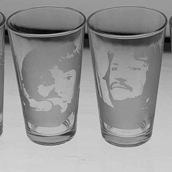 Set of 4 etched pop art glasses.  The Beatles , John Lennon, Paul McCartney, George Harrison and Ringo Starr,