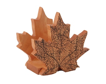 Maple Leaf Napkin / Letter Holder