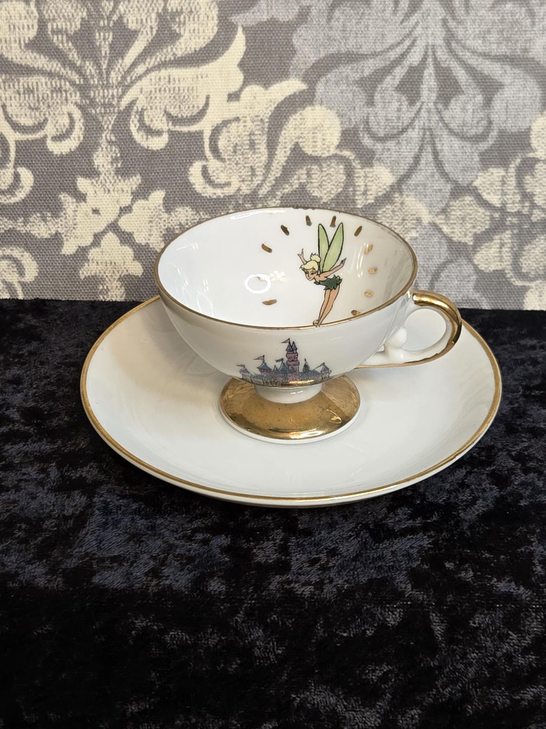 Teacup and Saucer Golden Hour - LaLaLand main image 1