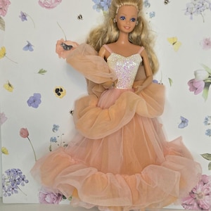 1984 Peaches N' Cream Barbie Doll - Etsy