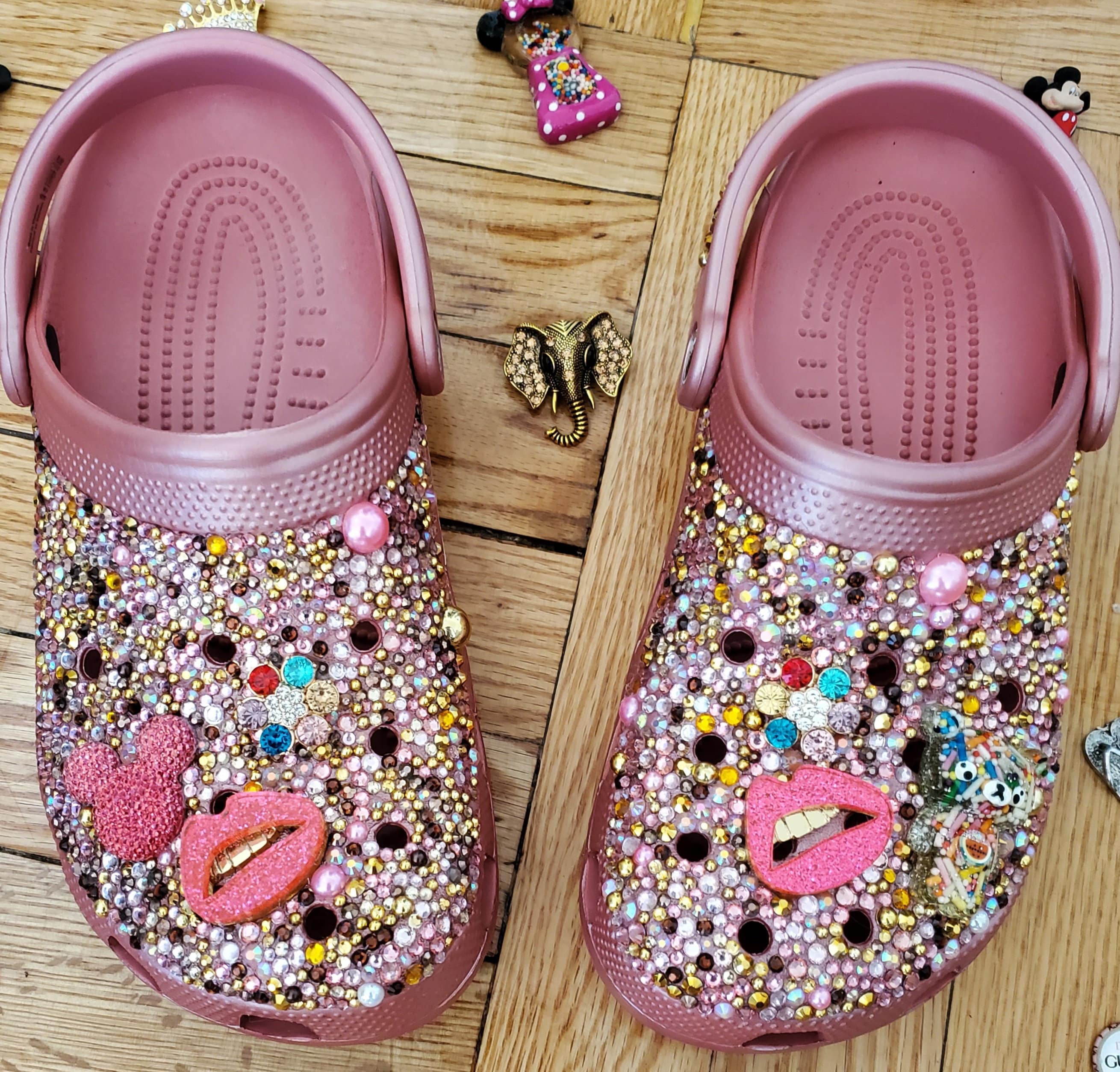 custom crocs website