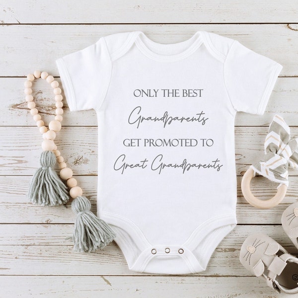 Only The Best Grandparents Get Promoted To Great Grandparents (Pregnancy Announcement Vest | Going to be Grandparents | Baby Announcement)