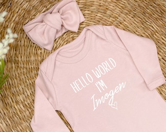 Personalised Hello World Girls Pink Baby Clothing (Choose: Babygrow | Heaband | Blanket) New Baby Girl Gift | Coming Home Outfit | Newborn)