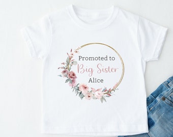 T-shirt personnalisé avec couronne de fleurs promu grande soeur (plus grande soeur plus grande soeur plus grande soeur | faire-part de bébé | nouvelle fratrie