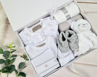 New Baby Luxury Unisex Baby Gift Hamper (Little Toybox | Little Elephants) Neutral Boy Girl Personalised Gift Box New Arrival Parents Born