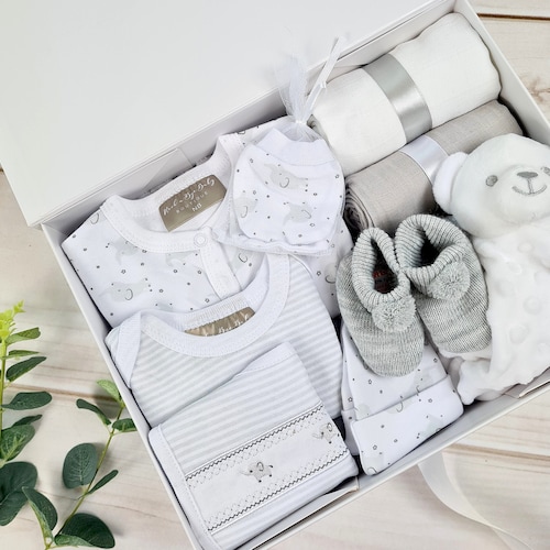 Qute Unisex / Gender Neutral / Boy / Girl Baby Gift Box 2 - Etsy