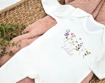 Personalised Wildflower Baby Outfit (Babygrow Sleepsuit Vest Bodysuit |  New Baby Girl Gift | Coming Home Hospital Gift)