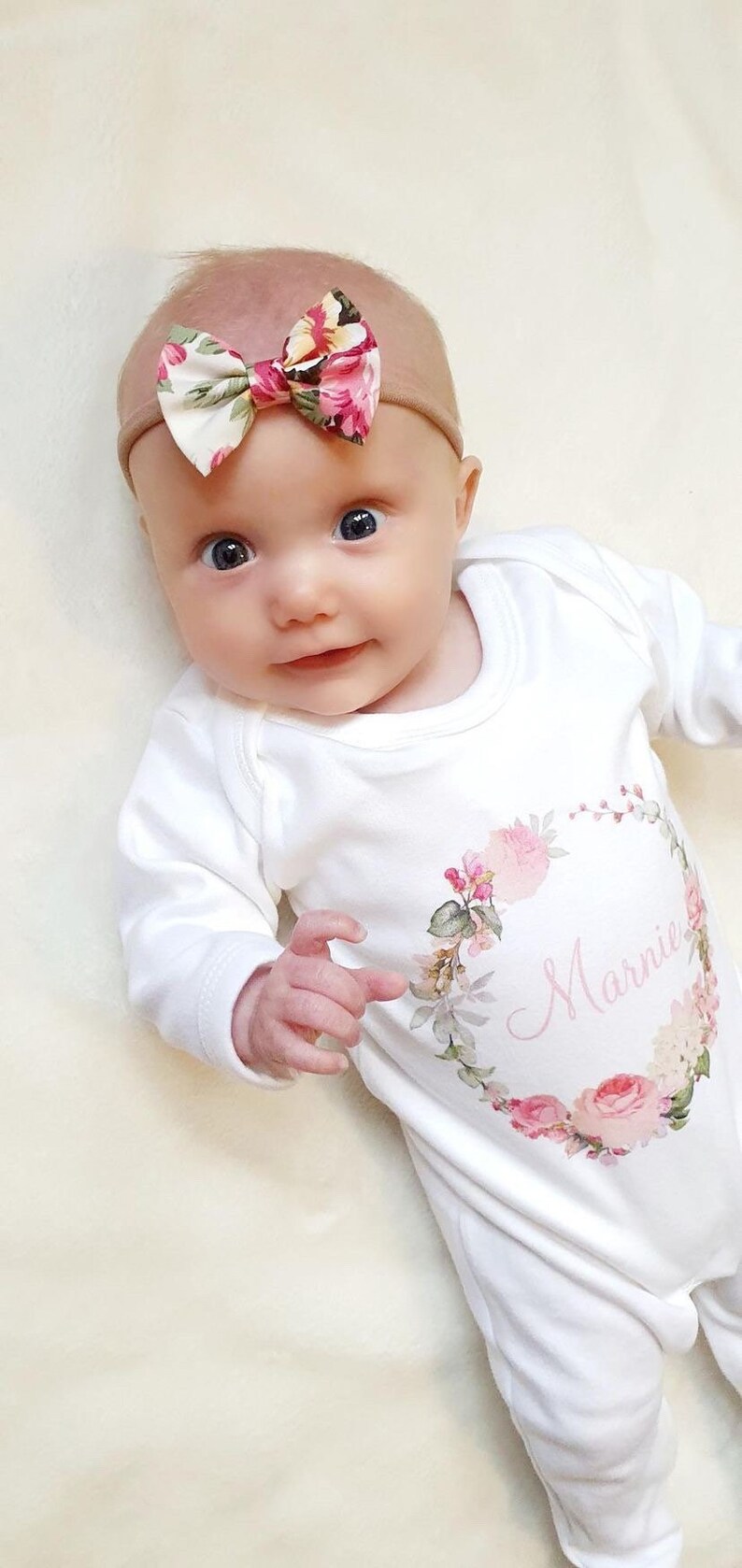 Personalised Pink Floral Rose Wreath New Baby Outfit (Babygrow Sleepsuit Baby Vest Bodysuit | Pink Girl Gift | Baby Shower New Arrival) 