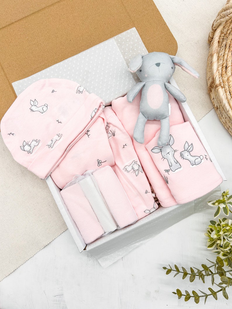 Pink Baby Girls Hamper with optional Booties Gift Wrapped l Baby Shower Gift l Sleepsuit l Babygrow l Baby Gift l New Baby l New Baby Girl 10 Piece Set Pink