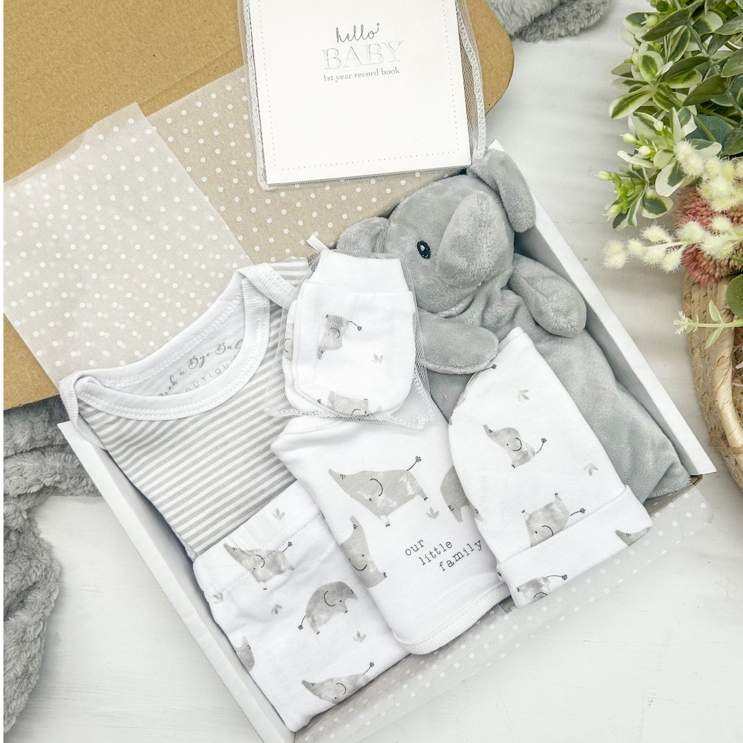 Elephant Bubbles New Baby Unisex Gift Wrapped Clothing Set With Grey ...