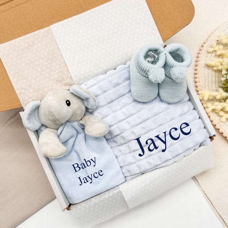 Couverture bleue brodée personnalisée/couette éléphant bleu/couverture, couette, chaussons, coffret cadeau cadeau baby shower bébé garçon nouveau-né Gift Box Set