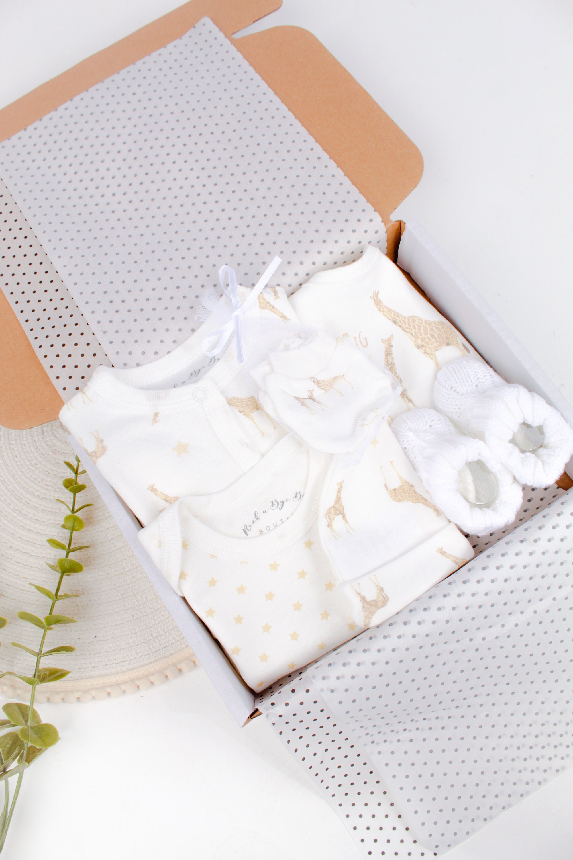 New Baby Cream Unisex Gift Wrapped Clothing Set With White