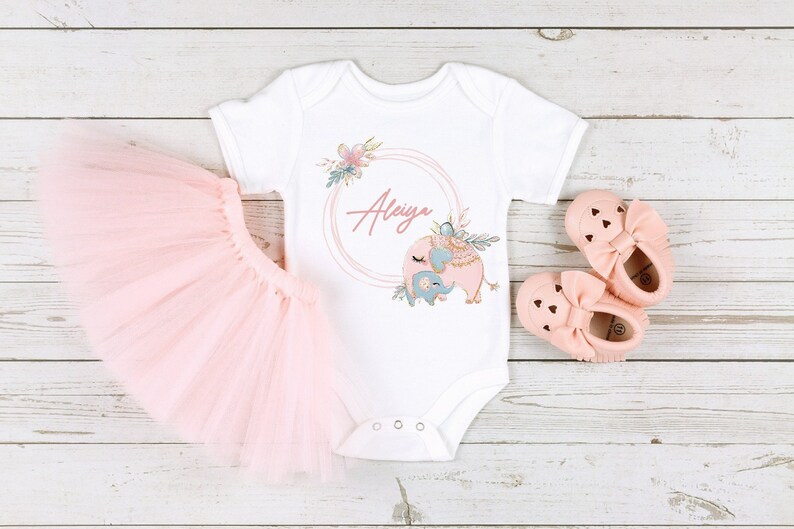 Personalised Pink Elephant Wreath Outfit (Babygrow Sleepsuit Vest Bodysuit | Coming Home Outfit |  New Baby Girl Gift | Baby Shower) 