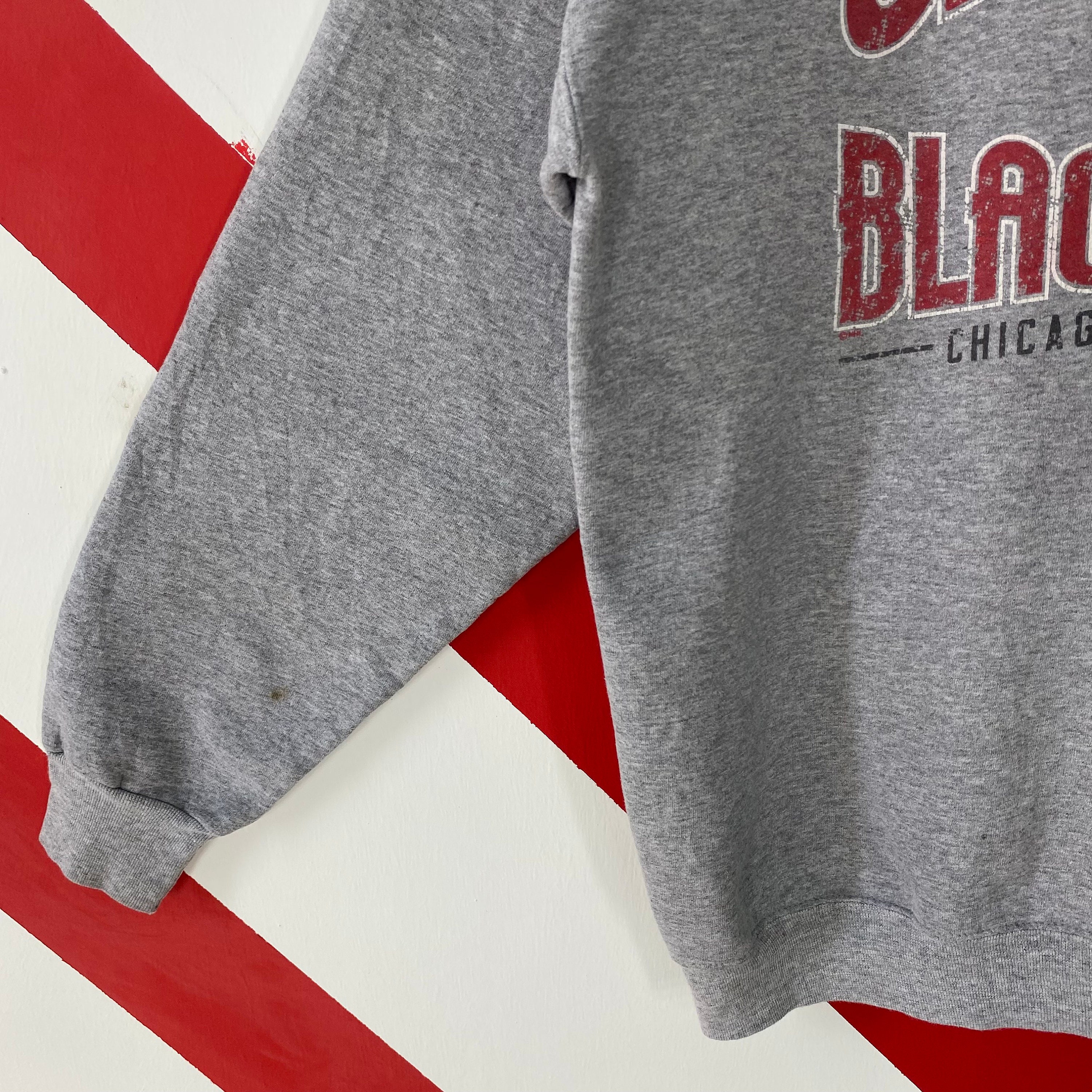Vintage 00s Cotton Mix Red Chicago Blackhawks Sweatshirt - Small