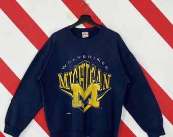 Vintage 90er Jahre University Michigan Sweatshirt Michigan Crewneck Michigan Wolverines Pullover Pullover Michigan Wolverines Print Logo Blau Groß