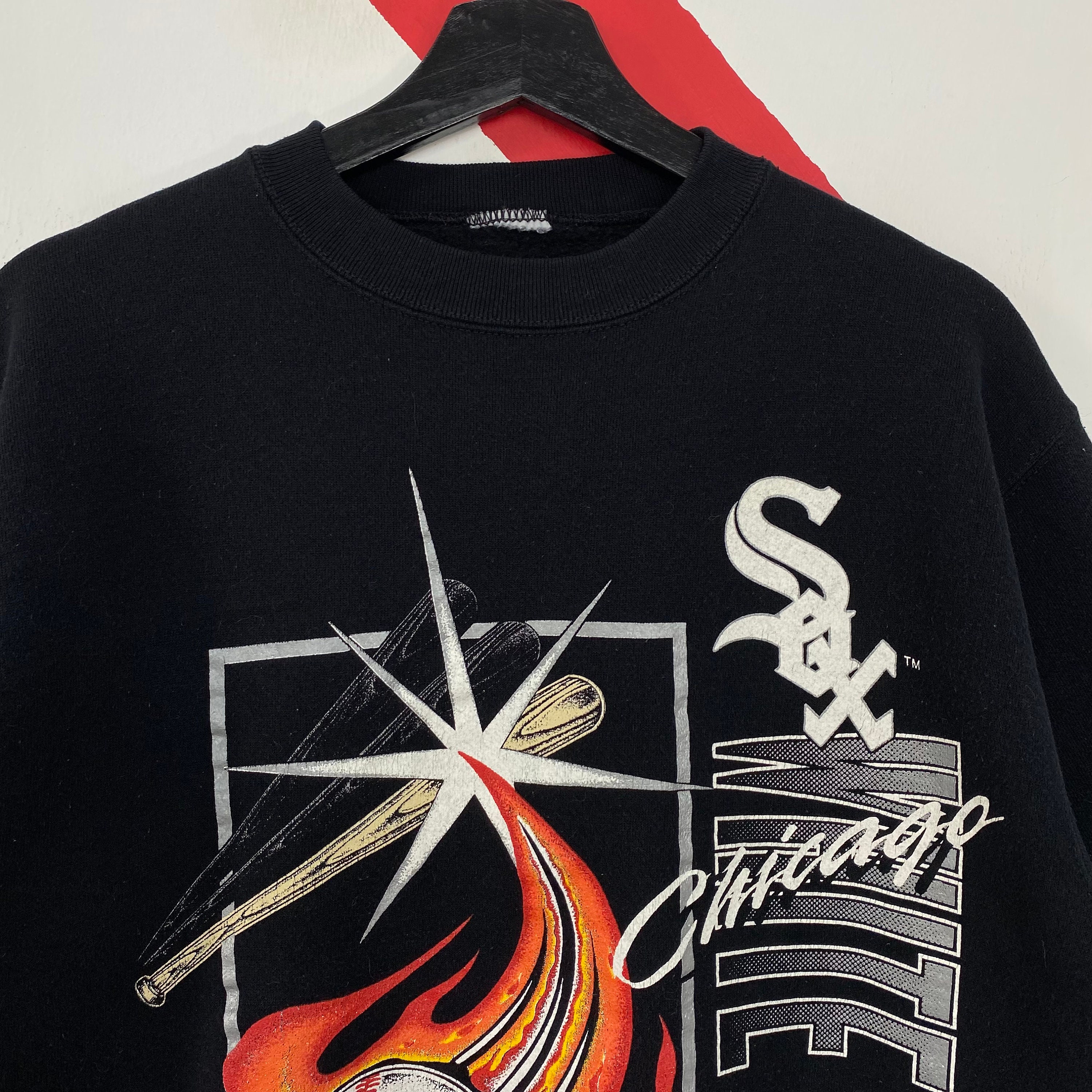 1976 Chicago White Sox Unisex Varsity Color-⁠Block Hooded Sweatshirt by Vintage Brand