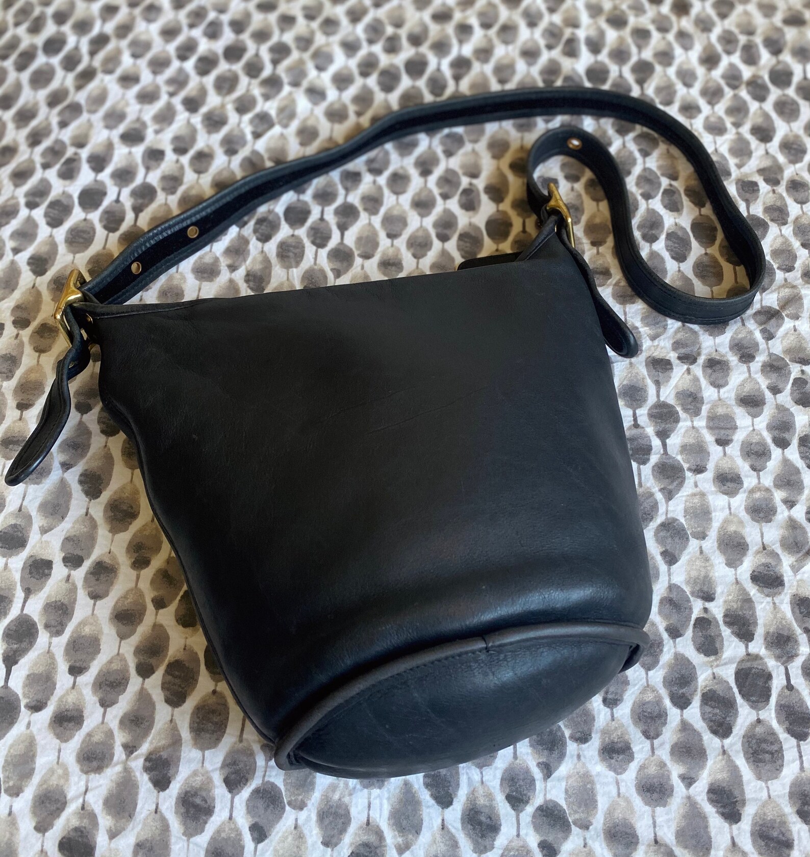 Vintage COACH Black Leather Bucket Bag /Handbag / Purse hobo | Etsy