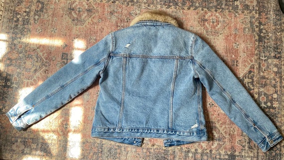 Faux Fur Collar Denim Jacket - image 7