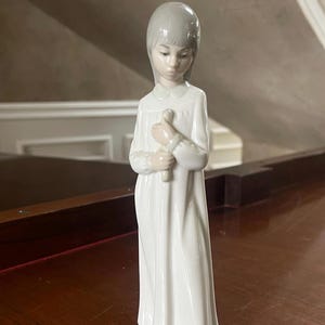 NAO Girl With Candle by Lladro Porcelain Figurine Made in Spain