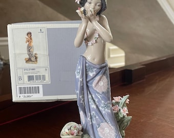 ☆LLADRO☆Aloha☆ItemNo.1478 Vintage Lladro #1478 Aloha Hawaiian Polynesian Girl Woman
